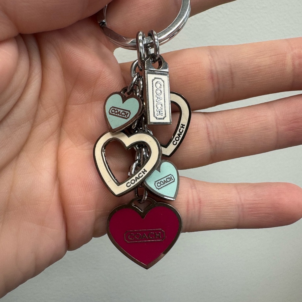 Vintage Coach Silver tone  Pink and Green Heart Keychain - Picture 3 of 6